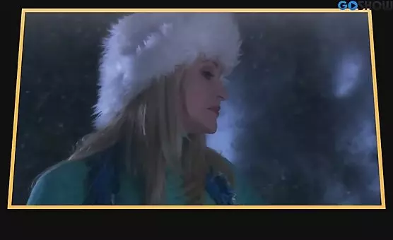 Blazing SnowBunny in Winter Hat Performs Double Pleasure on Him